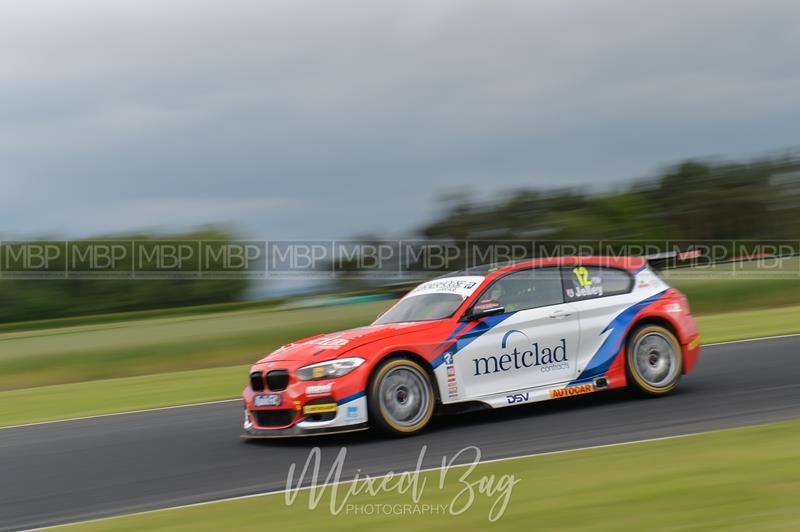 BTCC motorsport photography uk