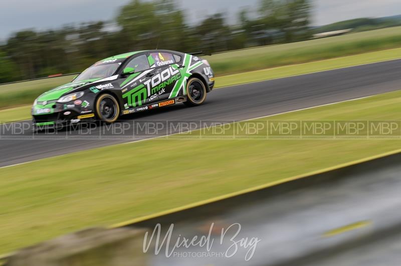 BTCC motorsport photography uk