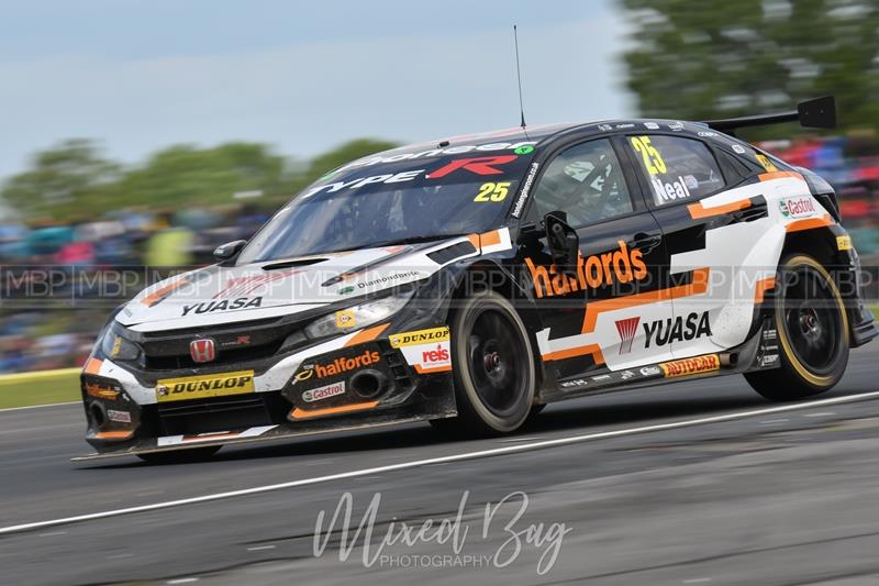 BTCC motorsport photography uk