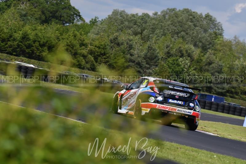 BTCC motorsport photography uk