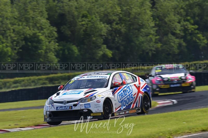 BTCC motorsport photography uk