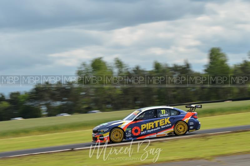 BTCC motorsport photography uk