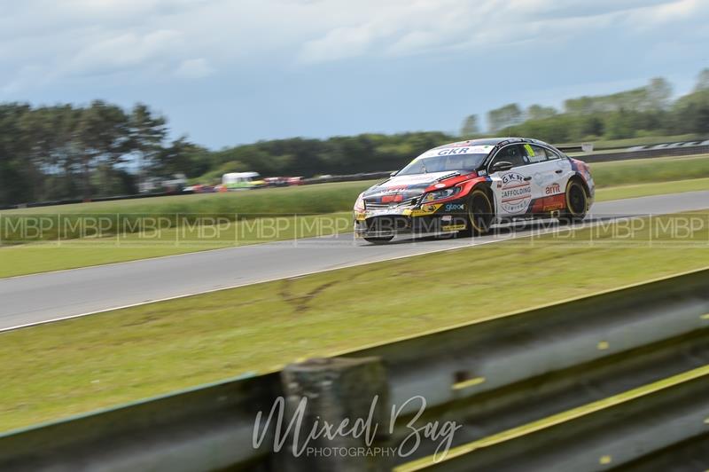 BTCC motorsport photography uk