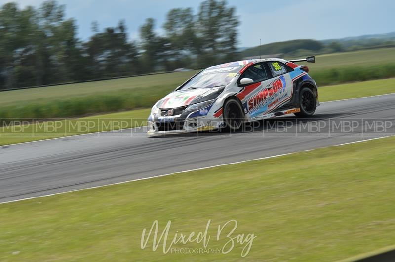 BTCC motorsport photography uk