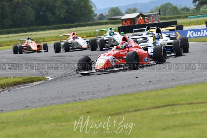 BTCC motorsport photography uk