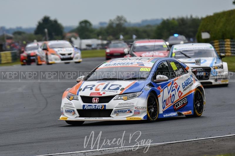 BTCC motorsport photography uk