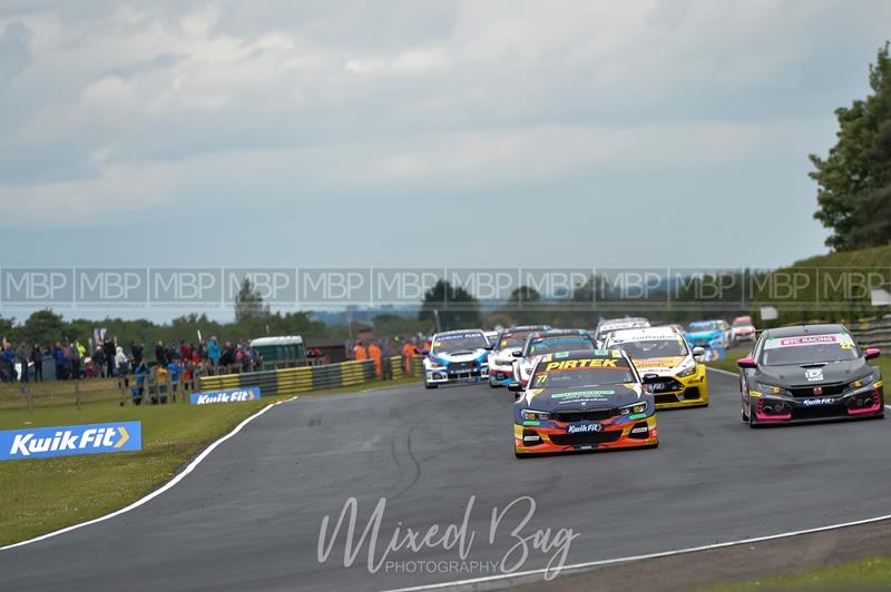 BTCC motorsport photography uk