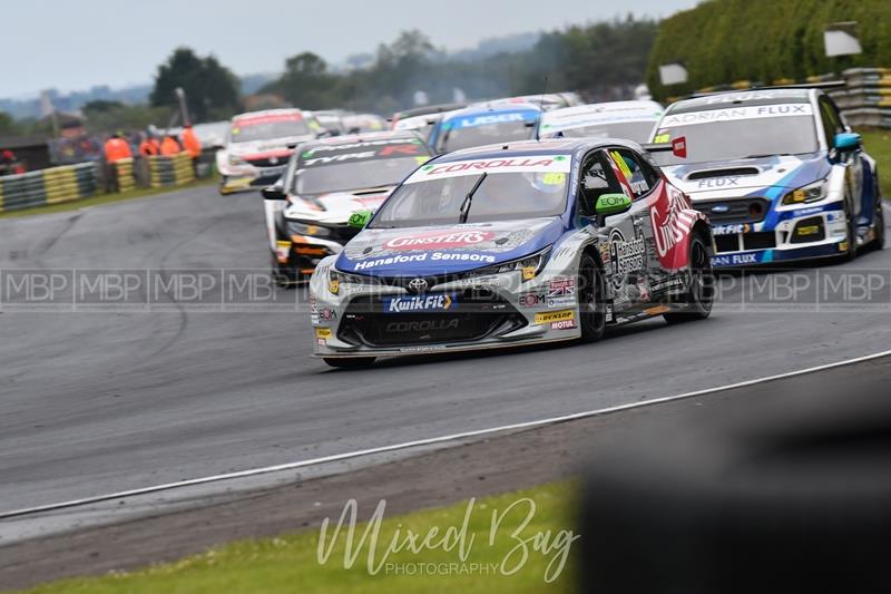 BTCC motorsport photography uk