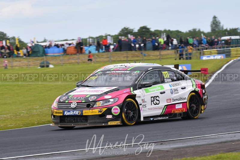 BTCC motorsport photography uk