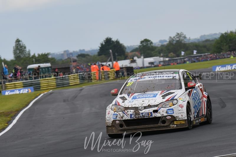 BTCC motorsport photography uk