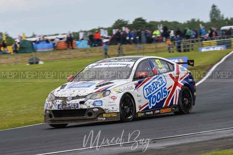 BTCC motorsport photography uk