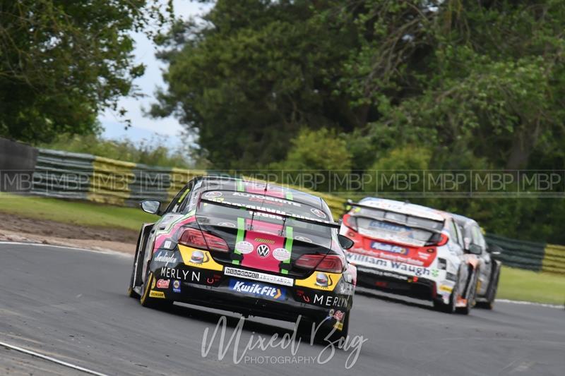 BTCC motorsport photography uk