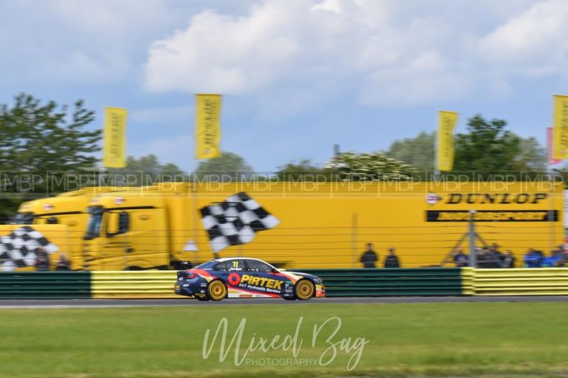 BTCC motorsport photography uk