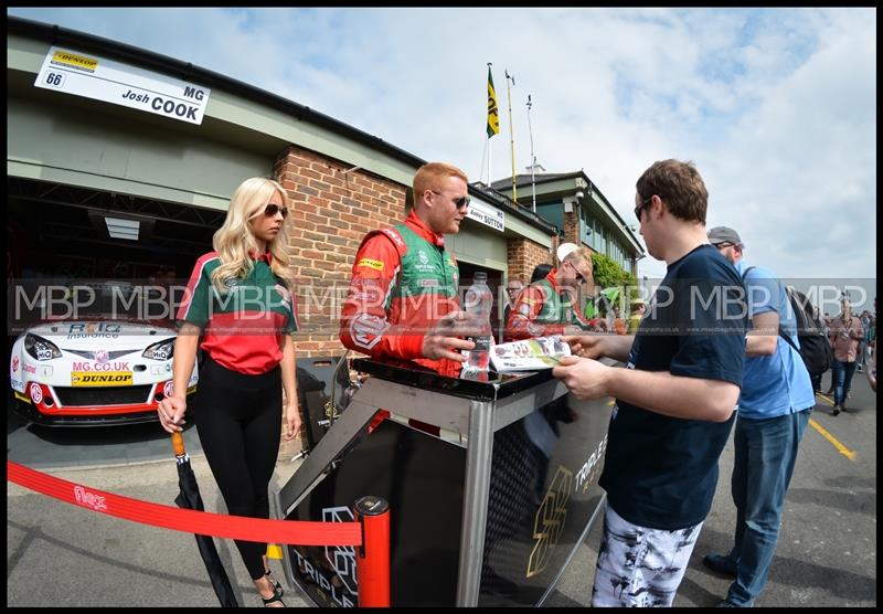 British Touring Car Championship BTCC - Croft Circuit motorsport photography uk