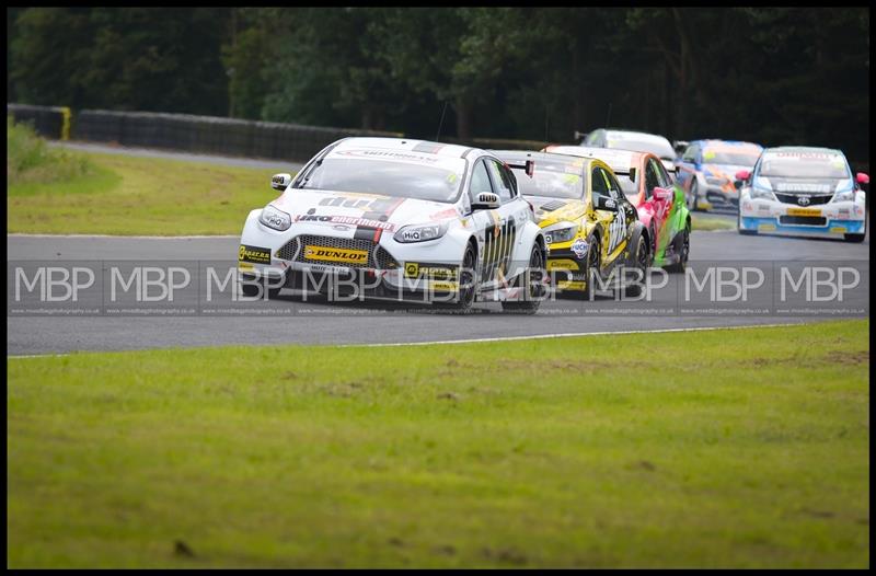 British Touring Car Championship BTCC - Croft Circuit motorsport photography uk