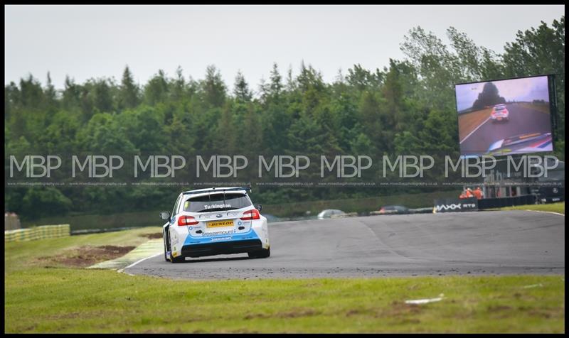 British Touring Car Championship BTCC - Croft Circuit motorsport photography uk