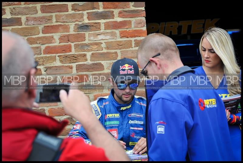 British Touring Car Championship BTCC - Croft Circuit motorsport photography uk