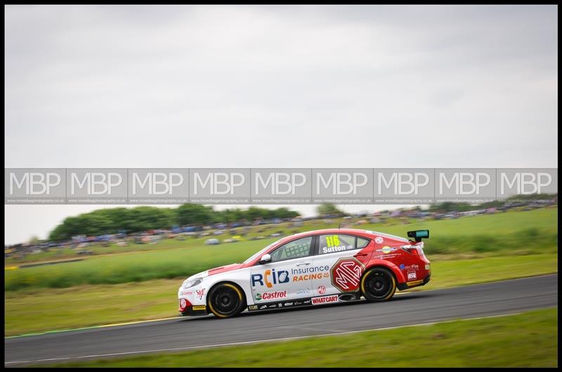 British Touring Car Championship BTCC - Croft Circuit motorsport photography uk