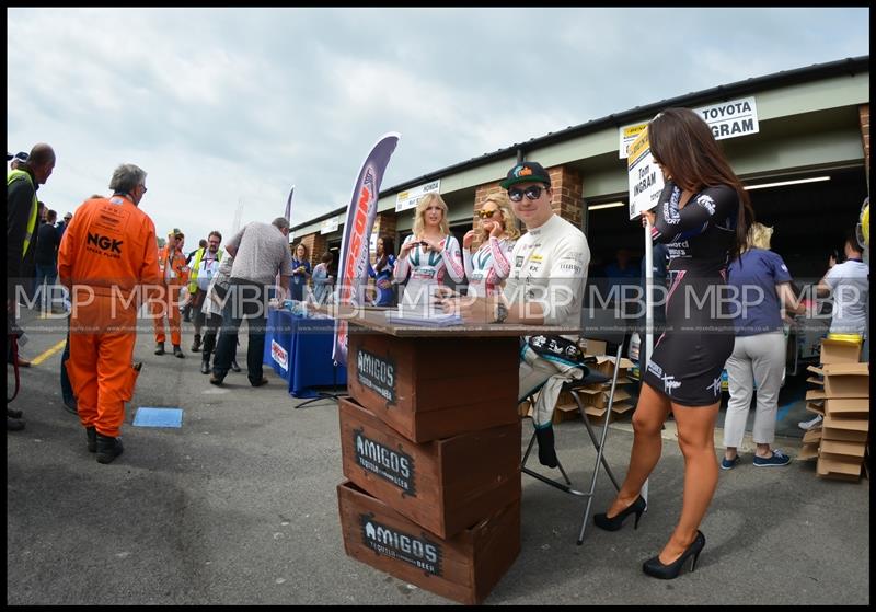 British Touring Car Championship BTCC - Croft Circuit motorsport photography uk