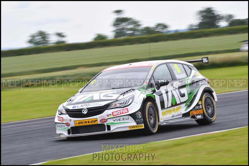 BTCC, Croft Circuit motorsport photography uk