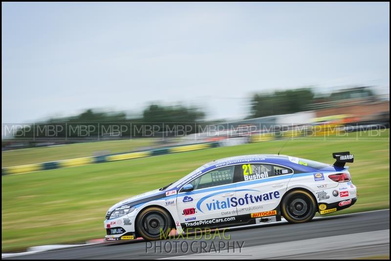 BTCC, Croft Circuit motorsport photography uk