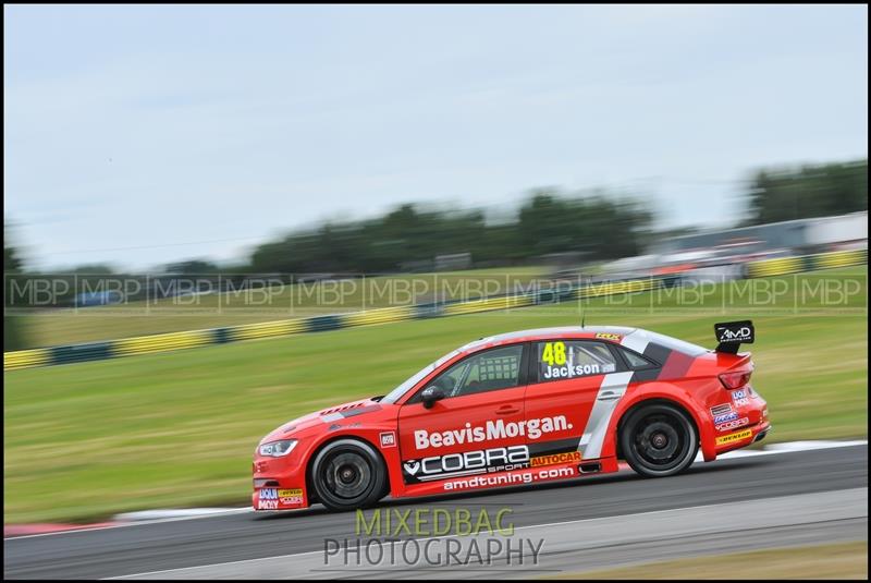 BTCC, Croft Circuit motorsport photography uk