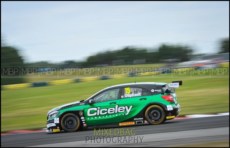 BTCC, Croft Circuit motorsport photography uk