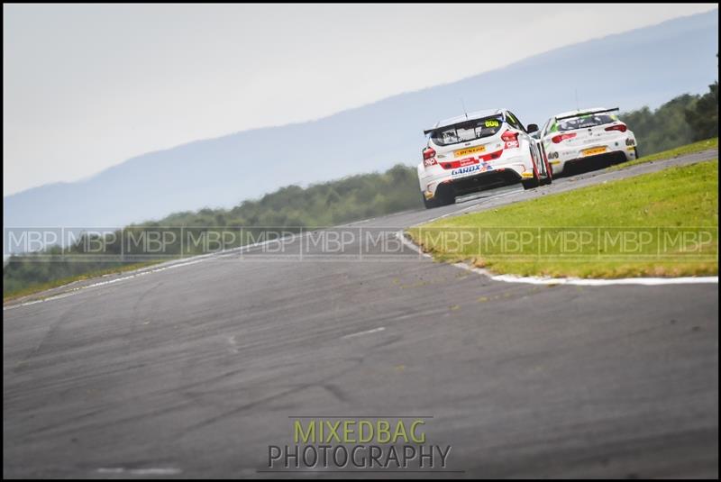 BTCC, Croft Circuit motorsport photography uk