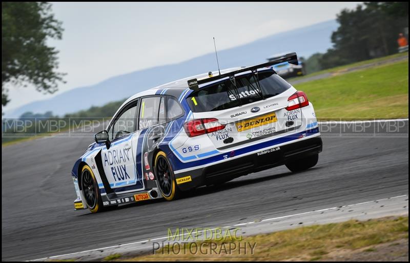 BTCC, Croft Circuit motorsport photography uk