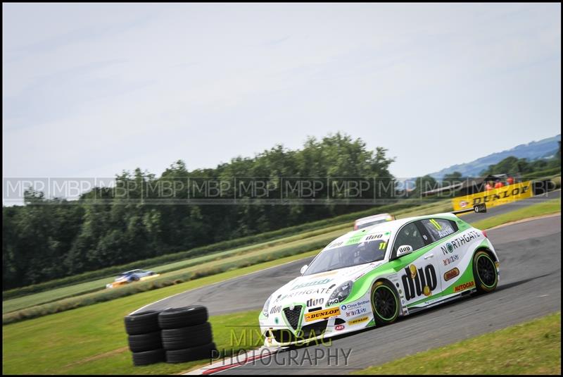 BTCC, Croft Circuit motorsport photography uk