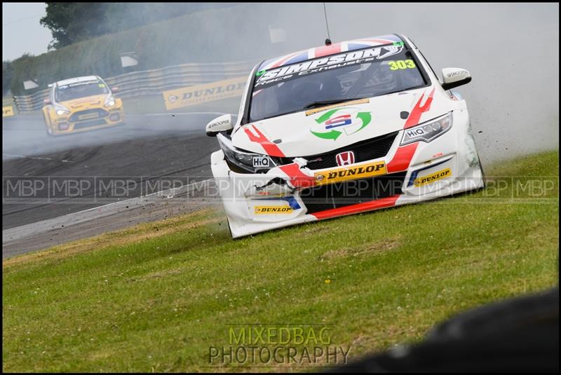 BTCC, Croft Circuit motorsport photography uk