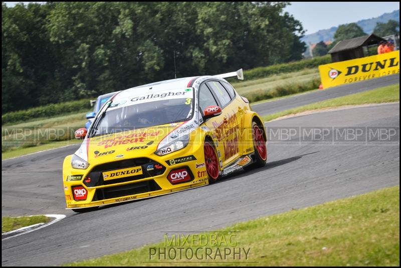 BTCC, Croft Circuit motorsport photography uk