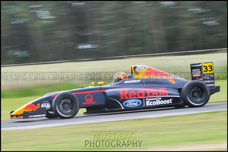 BTCC, Croft Circuit motorsport photography uk