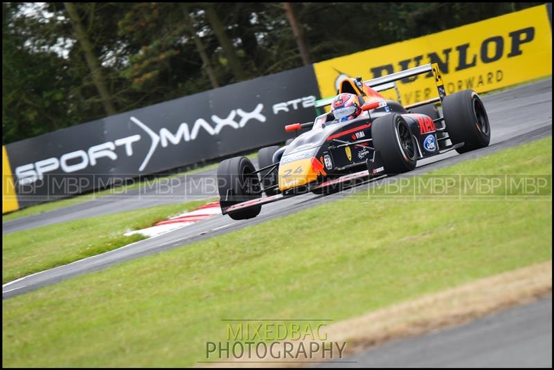 BTCC, Croft Circuit motorsport photography uk