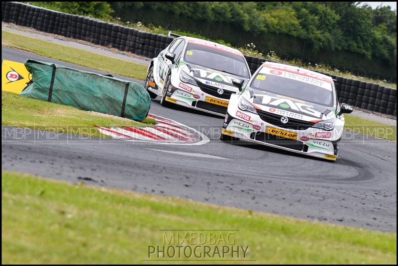 BTCC, Croft Circuit motorsport photography uk