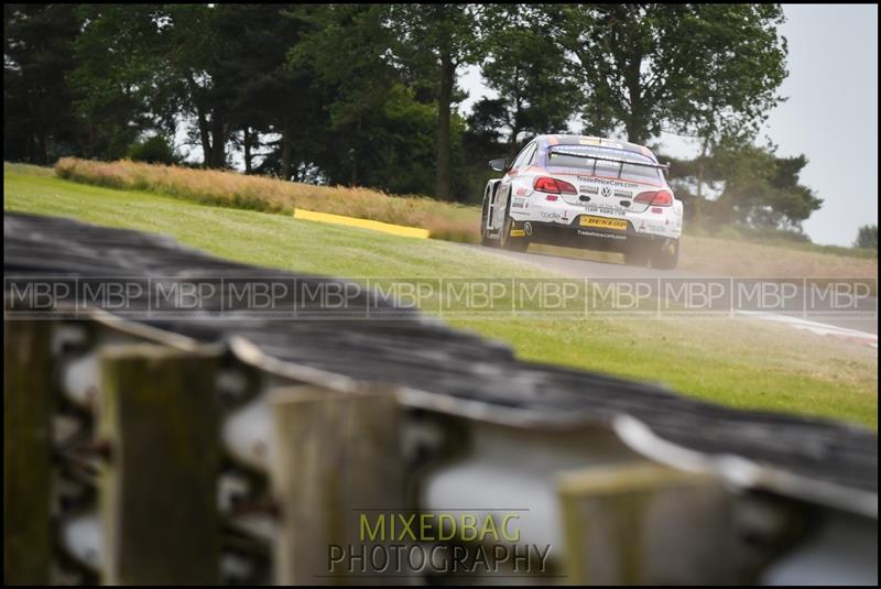 BTCC, Croft Circuit motorsport photography uk