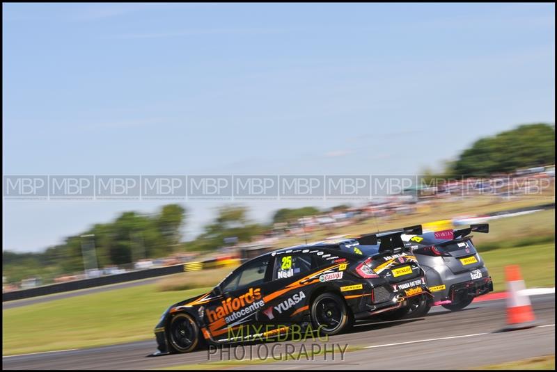 BTCC, Croft Circuit motorsport photography uk