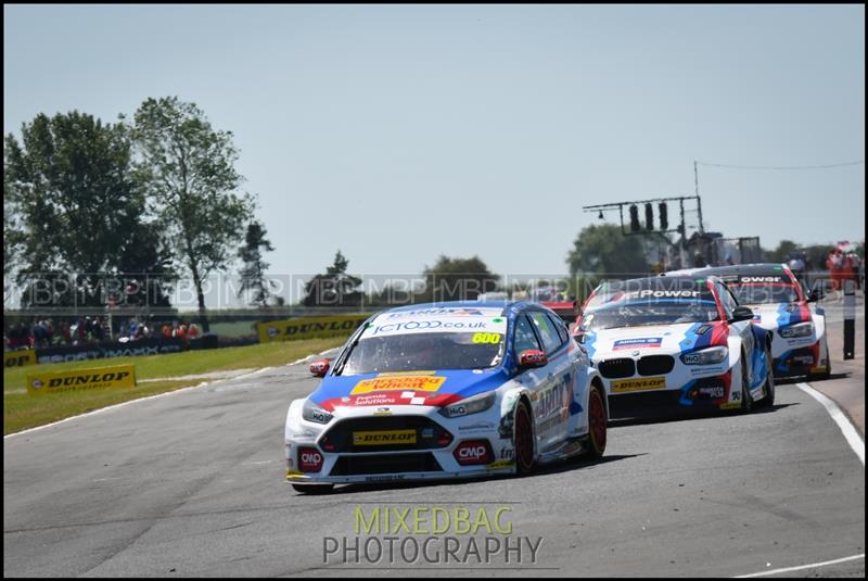 BTCC, Croft Circuit motorsport photography uk