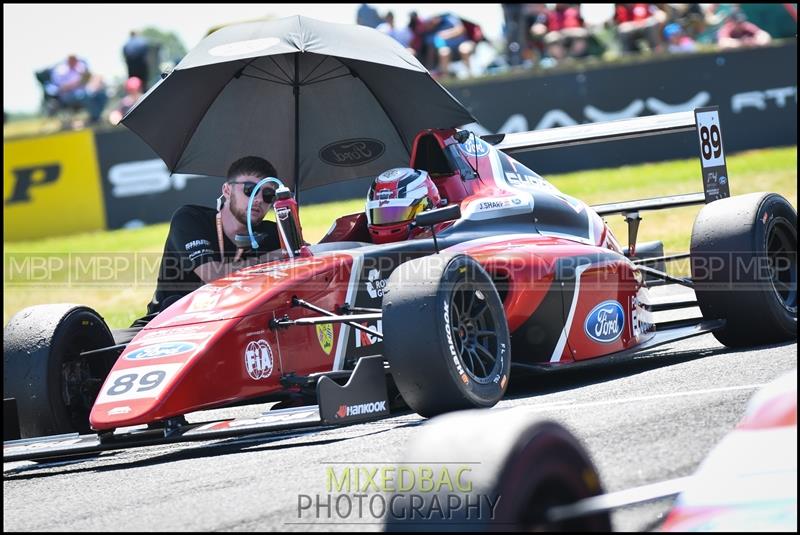 BTCC, Croft Circuit motorsport photography uk