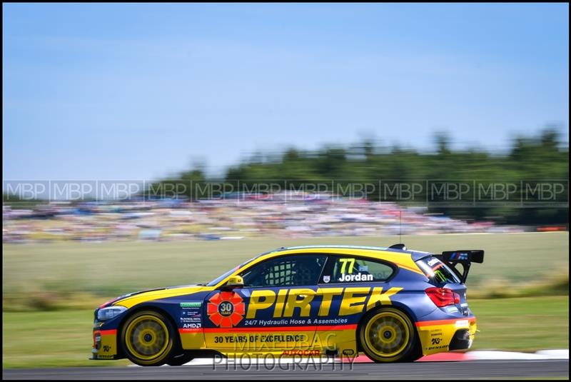 BTCC, Croft Circuit motorsport photography uk