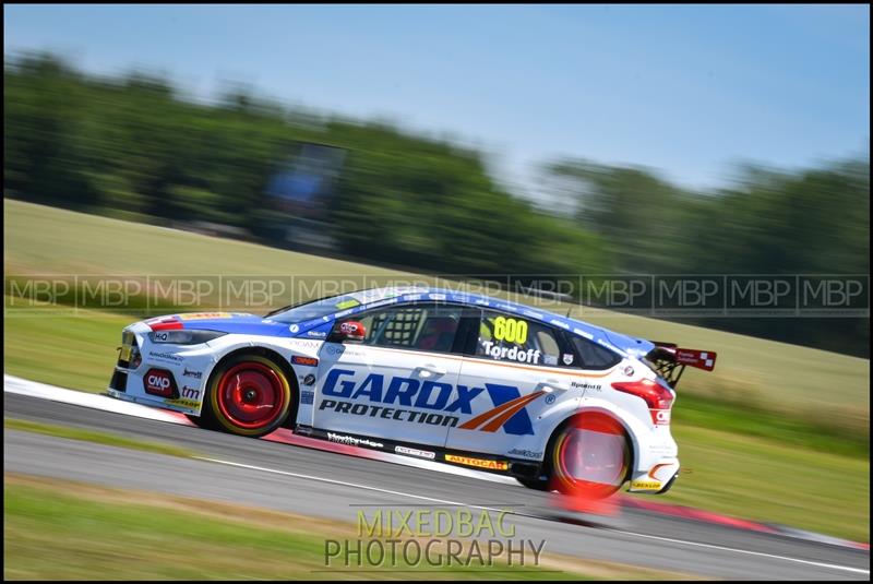 BTCC, Croft Circuit motorsport photography uk