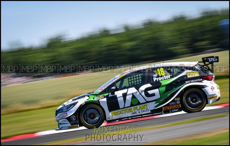 BTCC, Croft Circuit motorsport photography uk