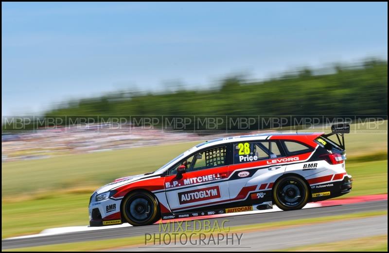 BTCC, Croft Circuit motorsport photography uk