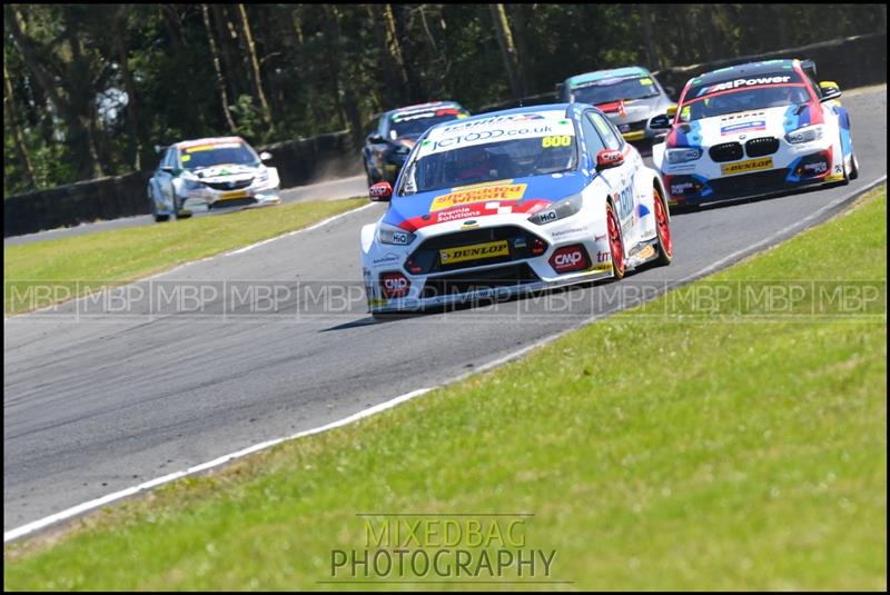 BTCC, Croft Circuit motorsport photography uk