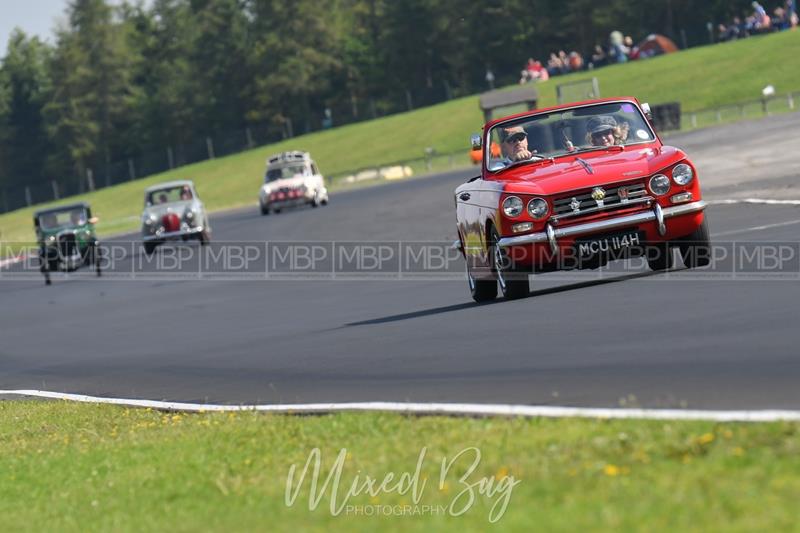 Croft Retro & Classic weekend motorsport photography uk