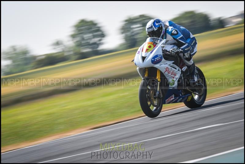 No Limits Racing, Croft motorsport photography uk