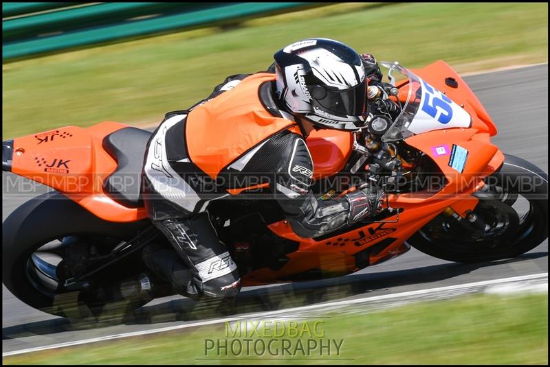 No Limits Racing, Croft motorsport photography uk