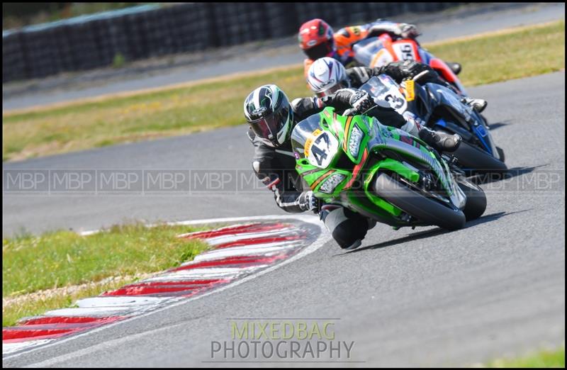 No Limits Racing, Croft motorsport photography uk