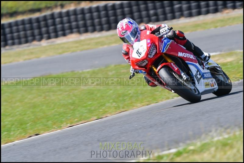 No Limits Racing, Croft motorsport photography uk