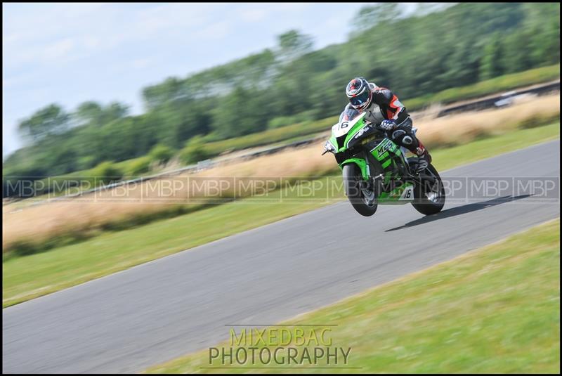 No Limits Racing, Croft motorsport photography uk